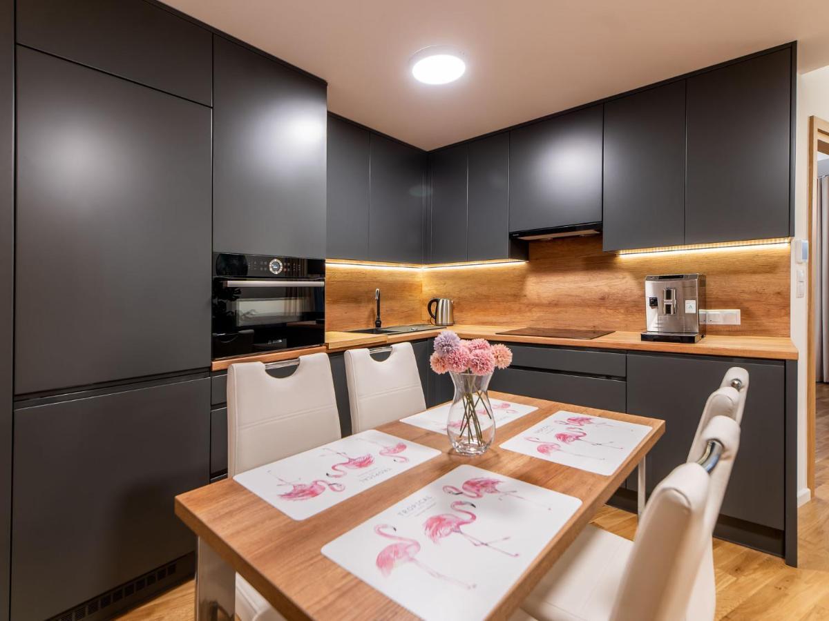 Seaside Park Private Apartment Przy Plazy Kolobrzeg Bagian luar foto
